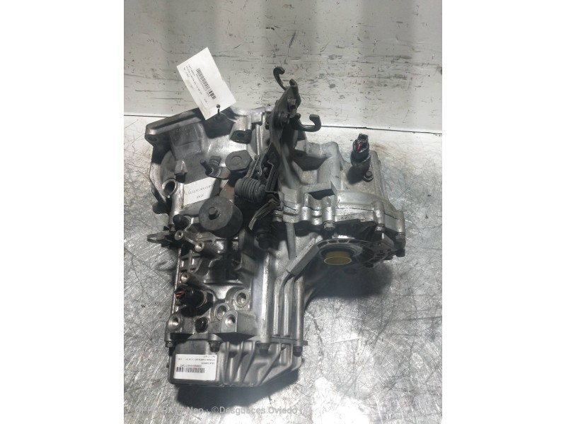 Recambio de caja cambios para hyundai elantra (xd) 1.6 16v cat referencia OEM IAM J11873 923958 