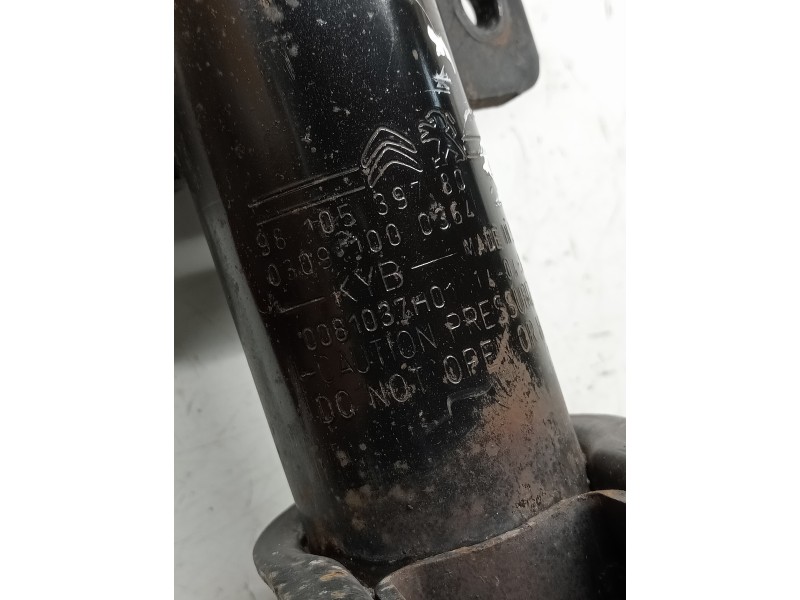 Recambio de amortiguador delantero derecho para citroen c4 picasso referencia OEM IAM 9810539780  