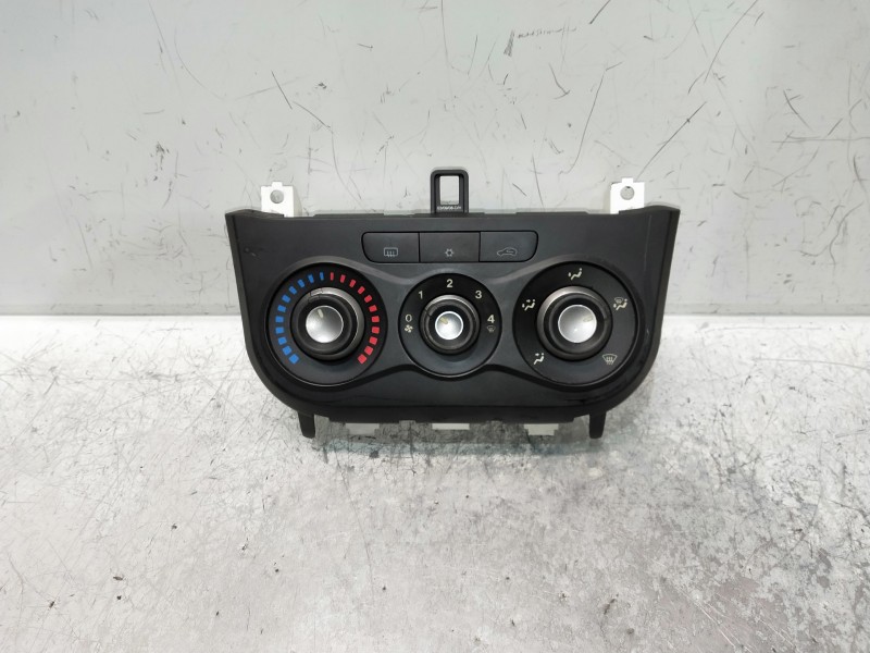 Recambio de mando calefaccion / aire acondicionado para alfa romeo mito (145) referencia OEM IAM 5M3800070  