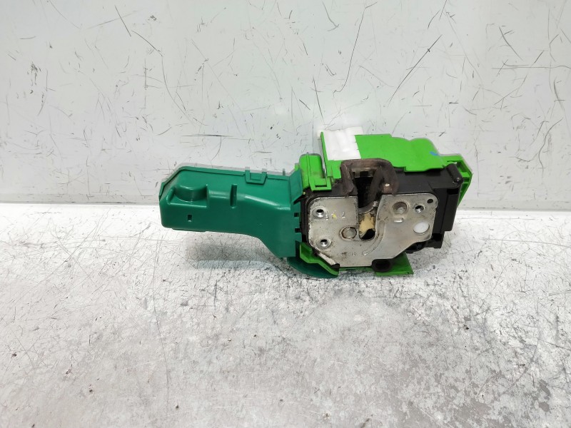 Recambio de motor cierre centralizado delantero izquierdo para alfa romeo mito (145) referencia OEM IAM 50509155  3P