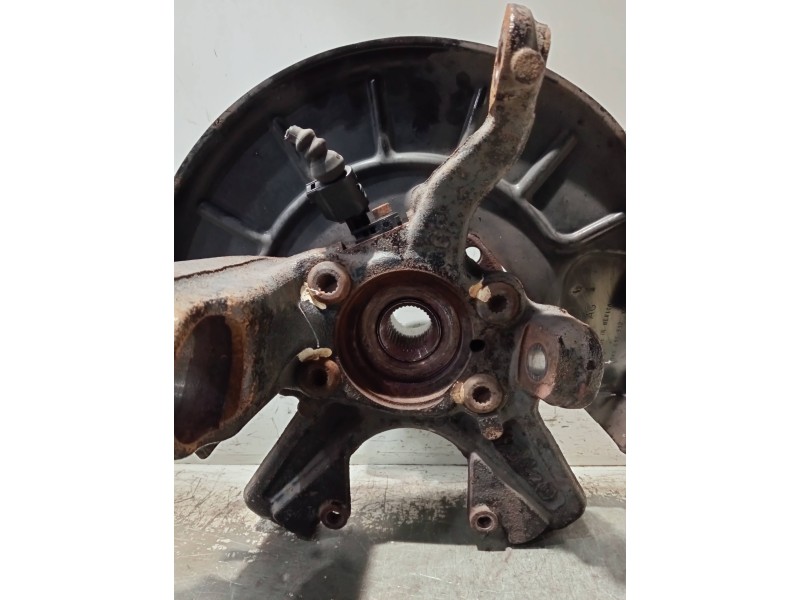 Recambio de mangueta delantera derecha para volkswagen golf vi variant (aj5) advance referencia OEM IAM 1K0615312  