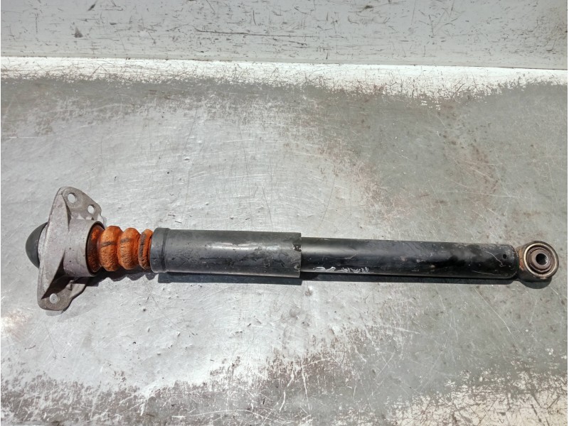 Recambio de amortiguador trasero derecho para volkswagen golf vi variant (aj5) advance referencia OEM IAM 1K0512013T 80490200312
