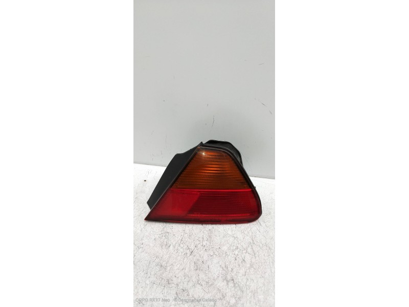 Recambio de piloto trasero derecho para honda accord coupé (cg2/4) 3.0 v6 (cg2) referencia OEM IAM   