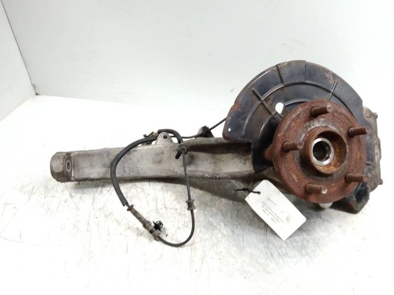 Recambio de mangueta delantera derecha para jeep gr. cherokee (wh) 3.0 crd overland referencia OEM IAM   