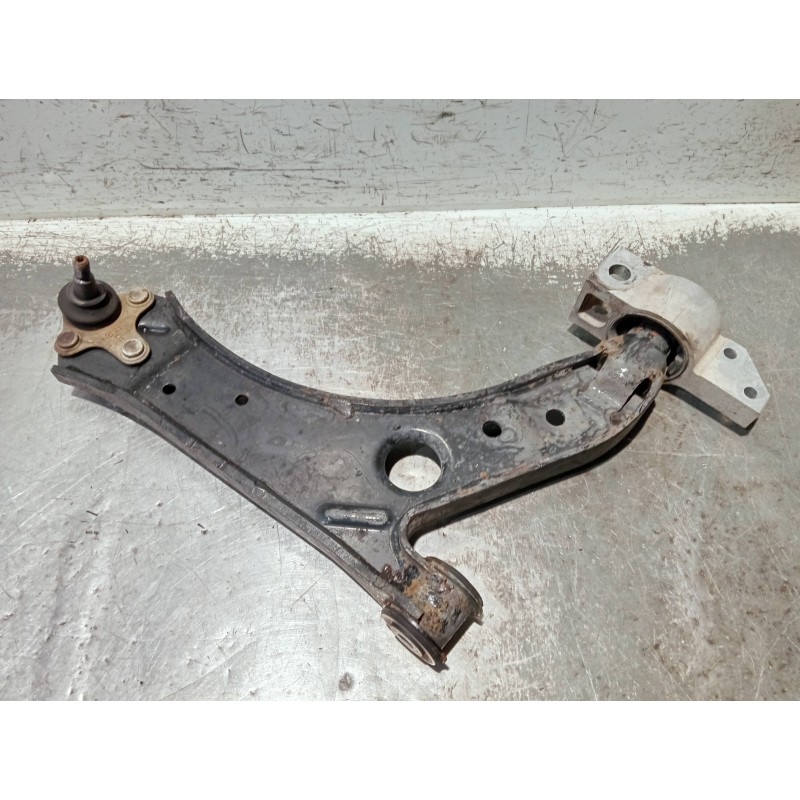 Recambio de brazo suspension inferior delantero derecho para volkswagen golf vi variant (aj5) advance referencia OEM IAM 1K04071