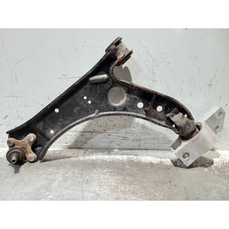 Recambio de brazo suspension inferior delantero izquierdo para volkswagen golf vi variant (aj5) advance referencia OEM IAM 1K040