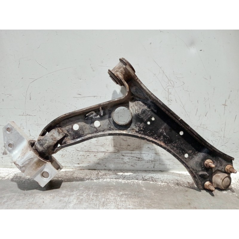 Recambio de brazo suspension inferior delantero izquierdo para volkswagen golf vi variant (aj5) advance referencia OEM IAM 1K040