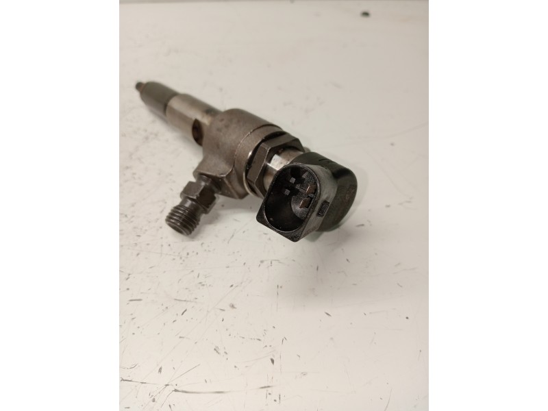 Recambio de inyector para citroen c4 picasso referencia OEM IAM A2C59513556  CONTINENTAL