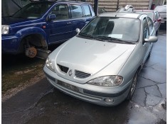 renault megane i fase 2 berlina (ba0) del año 2000