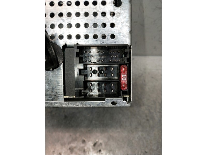 Recambio de sistema audio / radio cd para fiat bravo (198) referencia OEM IAM 735451942  