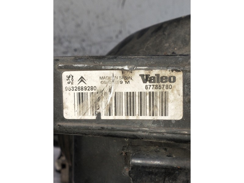 Recambio de faro derecho para peugeot 206 berlina referencia OEM IAM 9632689280  