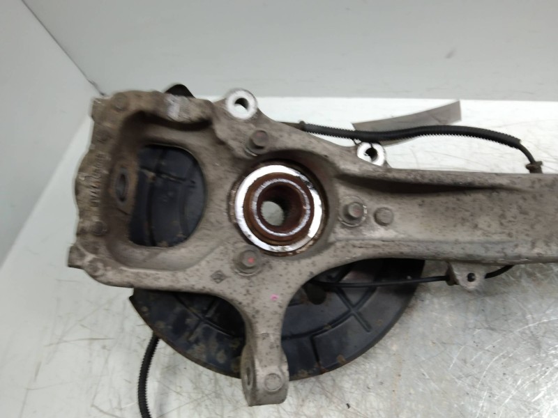 Recambio de mangueta delantera izquierda para jeep gr. cherokee (wh) 3.0 crd overland referencia OEM IAM   