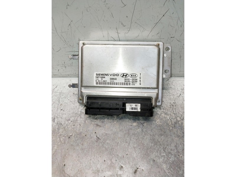 Recambio de centralita motor uce para hyundai coupe (gk) referencia OEM IAM 3910123750 5WY1689A 