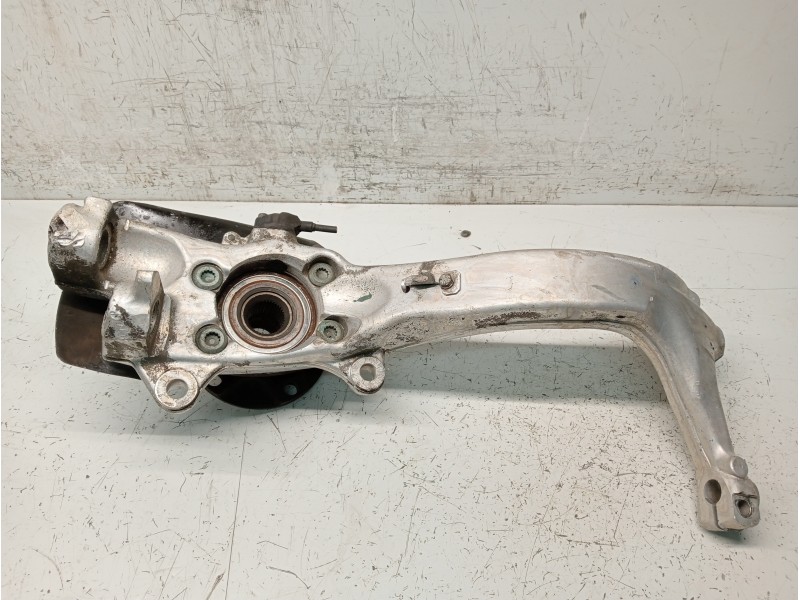 Recambio de mangueta delantera derecha para audi s6 berlina (4b4) referencia OEM IAM   