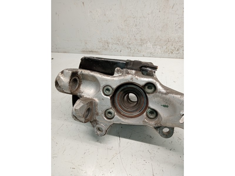 Recambio de mangueta delantera derecha para audi s6 berlina (4b4) referencia OEM IAM   