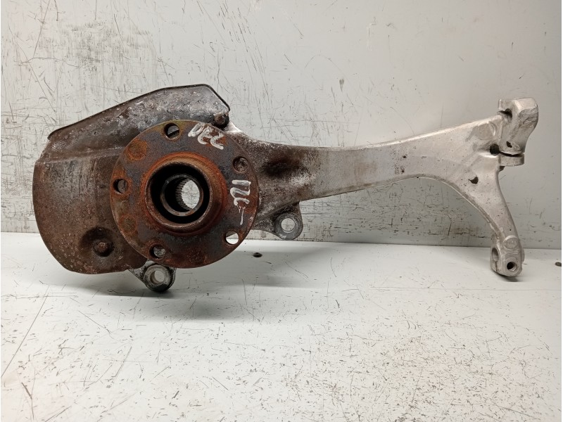 Recambio de mangueta delantera izquierda para audi s6 berlina (4b4) referencia OEM IAM   