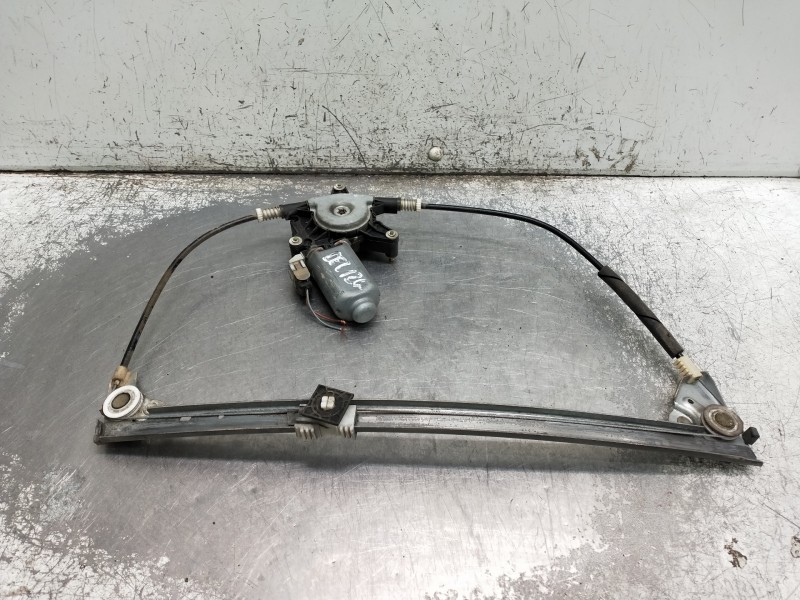 Recambio de elevalunas delantero izquierdo para peugeot 405 berlina referencia OEM IAM   5P