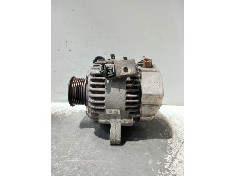 Recambio de alternador para toyota rav 4 (a2) referencia OEM IAM 2706028110 1022112120 