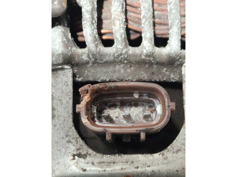 Recambio de alternador para toyota rav 4 (a2) referencia OEM IAM 2706028110 1022112120 