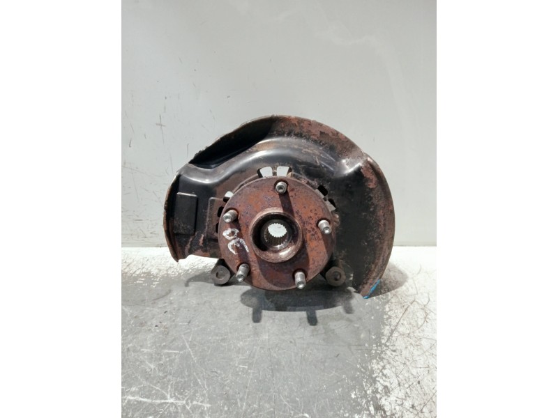 Recambio de mangueta delantera derecha para toyota rav 4 (a2) referencia OEM IAM   