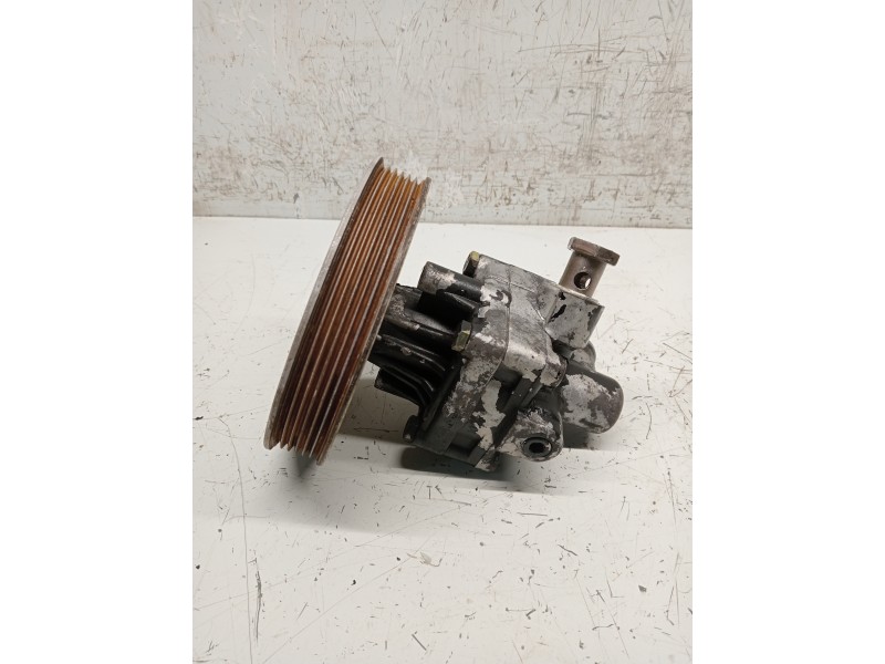 Recambio de bomba direccion para audi s6 berlina (4b4) referencia OEM IAM   