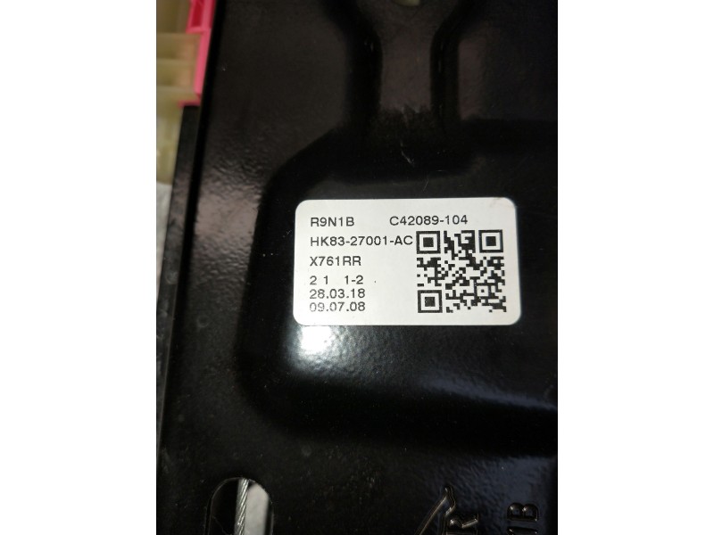 Recambio de elevalunas trasero izquierdo para jaguar f-pace referencia OEM IAM HK8327001AC  5P Recambio de elevalunas trasero izquierdo para jaguar f-pace referencia OEM IAM HK8327001AC  5P