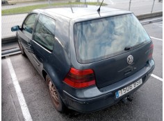 volkswagen golf iv berlina (1j1) del año 2002 2