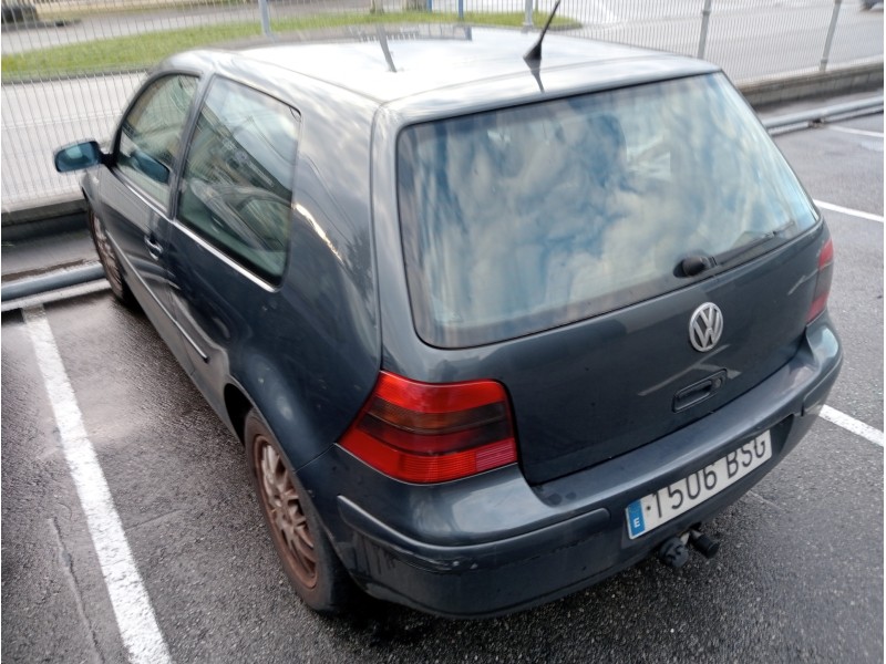 volkswagen golf iv berlina (1j1) del año 2002
