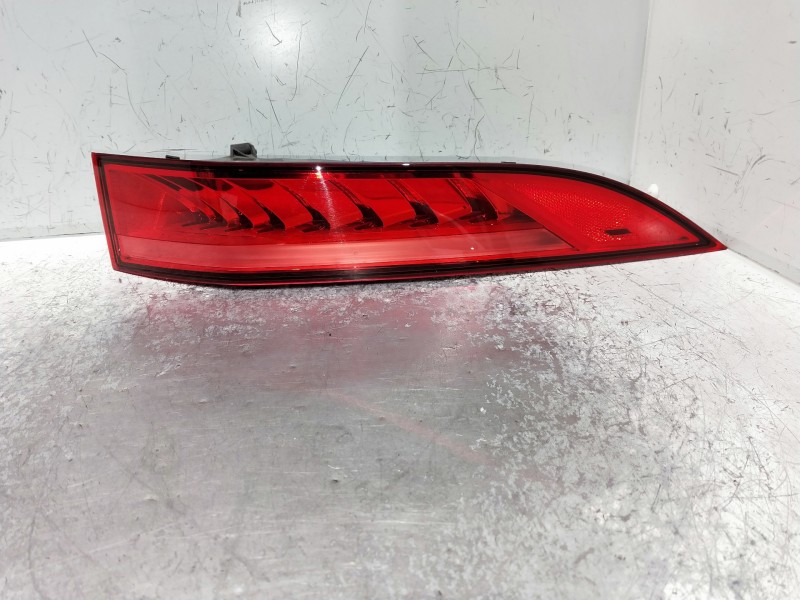Recambio de piloto trasero derecho para jaguar f-pace referencia OEM IAM HK8313404  