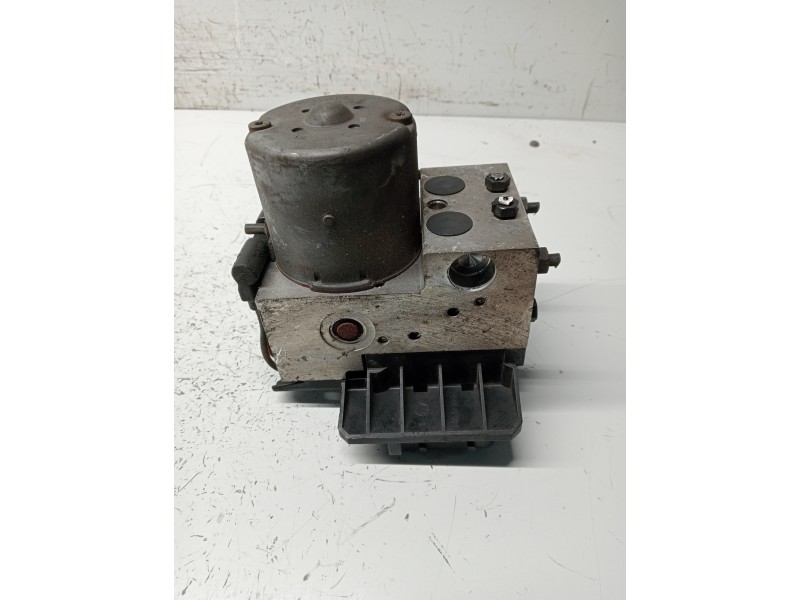 Recambio de abs para audi s6 berlina (4b4) referencia OEM IAM 0265202401 8E0614111T 