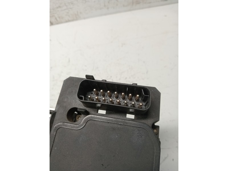 Recambio de abs para audi s6 berlina (4b4) referencia OEM IAM 0265202401 8E0614111T 