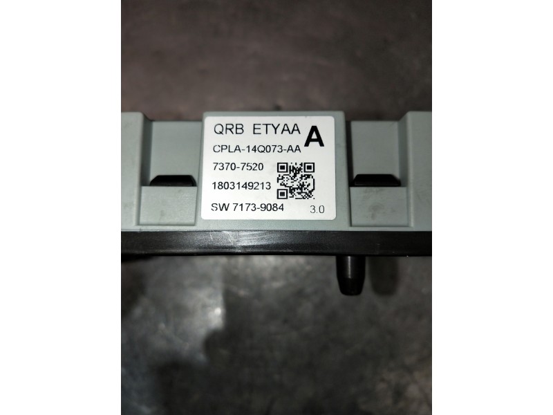 Recambio de caja reles / fusibles para jaguar f-pace referencia OEM IAM CPLA14Q073AA   Recambio de caja reles / fusibles para jaguar f-pace referencia OEM IAM CPLA14Q073AA