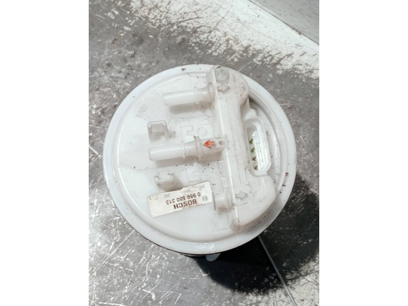 Recambio de bomba combustible para volvo s40 berlina referencia OEM IAM 0986580313  