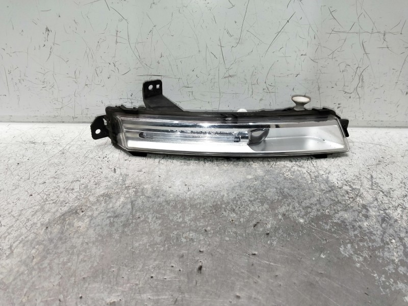 Recambio de faro antiniebla izquierdo para jaguar f-pace referencia OEM IAM HK8315201AF 10581010000  Recambio de faro antiniebla izquierdo para jaguar f-pace referencia OEM IAM HK8315201AF 10581010000