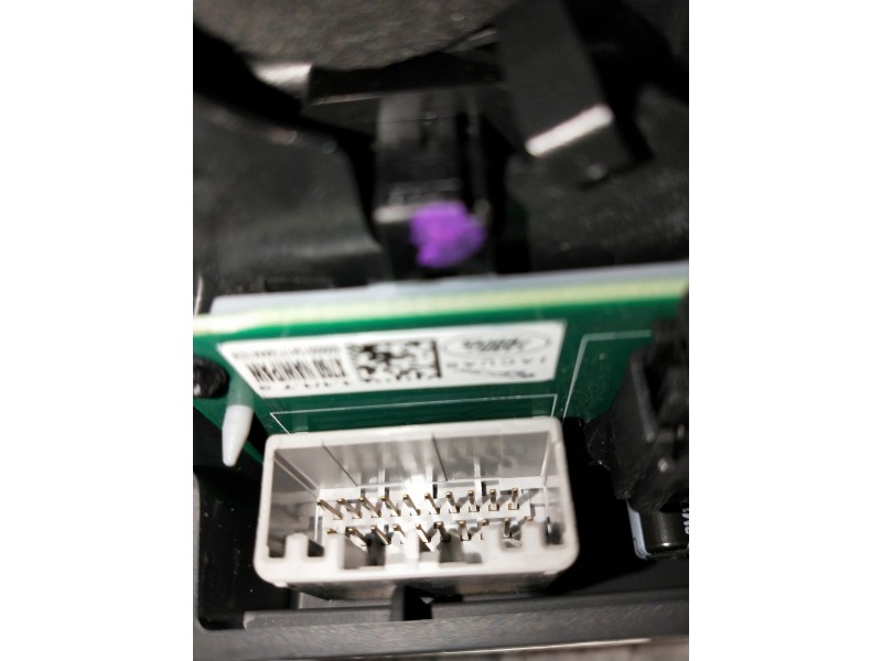 Recambio de luz interior para jaguar f-pace referencia OEM IAM HJ32519A58A   Recambio de luz interior para jaguar f-pace referencia OEM IAM HJ32519A58A