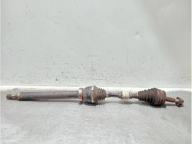Recambio de transmision delantera derecha para volvo s40 berlina referencia OEM IAM P30620828 T020527 