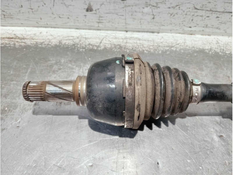 Recambio de transmision delantera izquierda para volvo s40 berlina referencia OEM IAM P30620827 T020524  Recambio de transmision delantera izquierda para volvo s40 berlina referencia OEM IAM P30620827 T020524