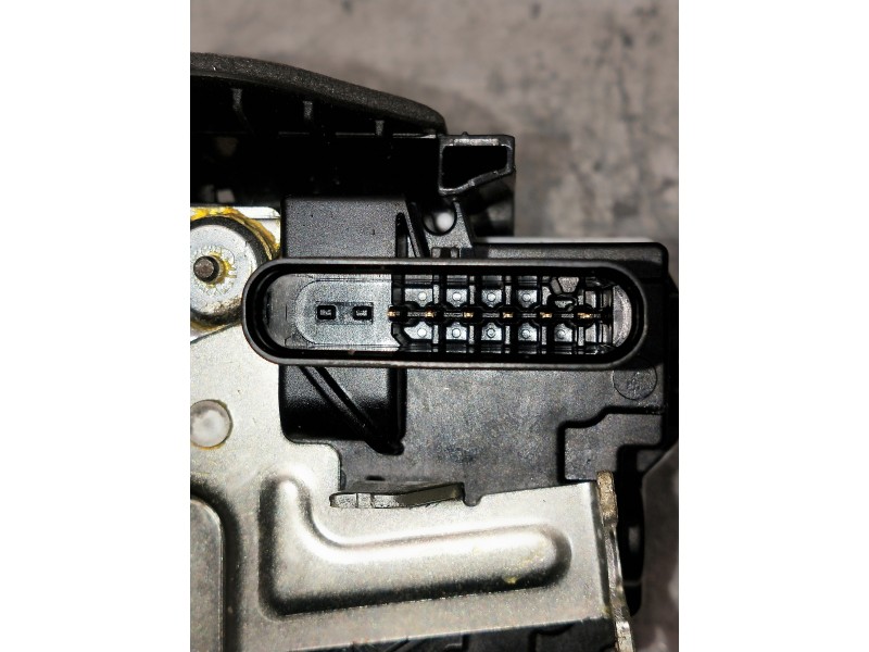 Recambio de motor cierre centralizado delantero izquierdo para jaguar f-pace referencia OEM IAM C31424103  5P Recambio de motor cierre centralizado delantero izquierdo para jaguar f-pace referencia OEM IAM C31424103  5P