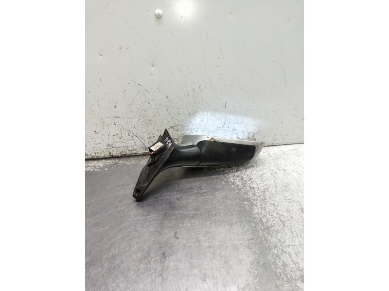 Recambio de retrovisor derecho para audi a3 (8l) referencia OEM IAM ELÉCTRICO 1 ENCHUFE 5 CABLES