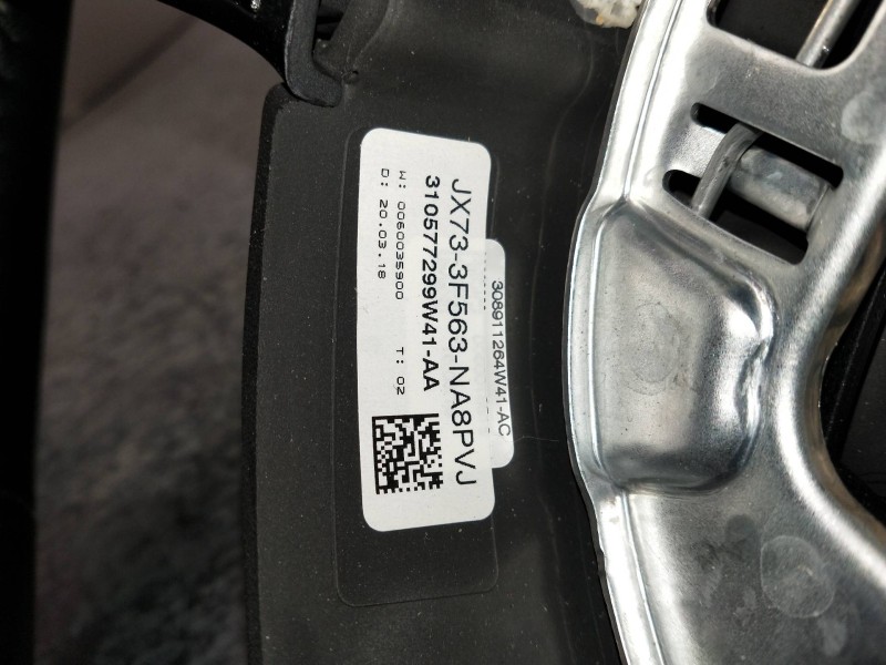 Recambio de volante para jaguar f-pace referencia OEM IAM JX733F563NA8PVJ 3105777299W41AA  Recambio de volante para jaguar f-pace referencia OEM IAM JX733F563NA8PVJ 3105777299W41AA