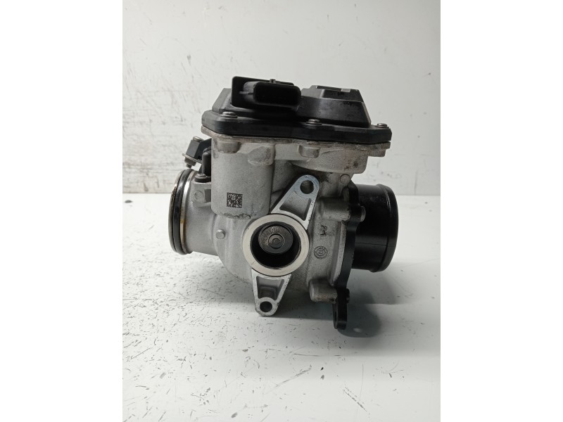 Recambio de valvula egr para jaguar f-pace referencia OEM IAM G4D35H273AC 704923130  Recambio de valvula egr para jaguar f-pace referencia OEM IAM G4D35H273AC 704923130