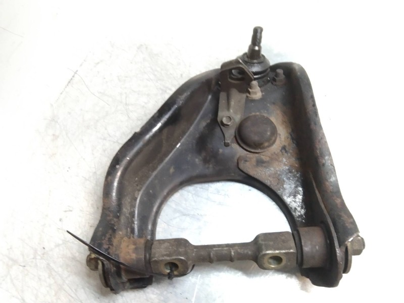Recambio de brazo suspension superior delantero derecho para opel frontera a 2.8 turbodiesel referencia OEM IAM   
