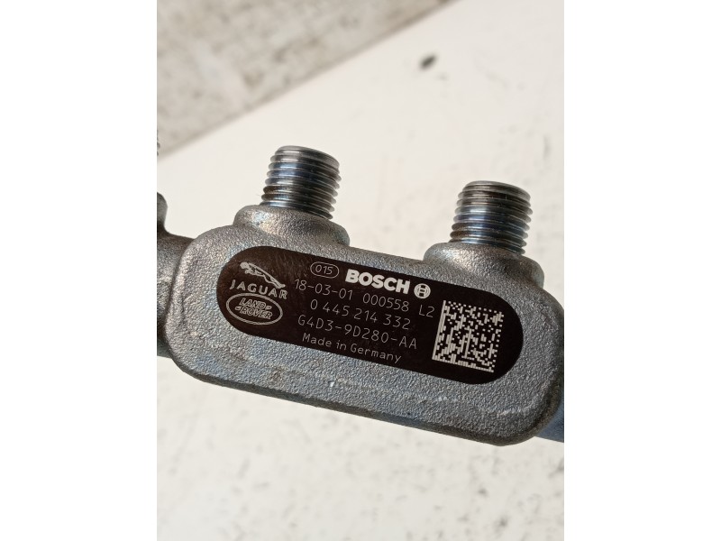Recambio de rampa inyectora para jaguar f-pace referencia OEM IAM 0445214332 G4D39D280AA  Recambio de rampa inyectora para jaguar f-pace referencia OEM IAM 0445214332 G4D39D280AA