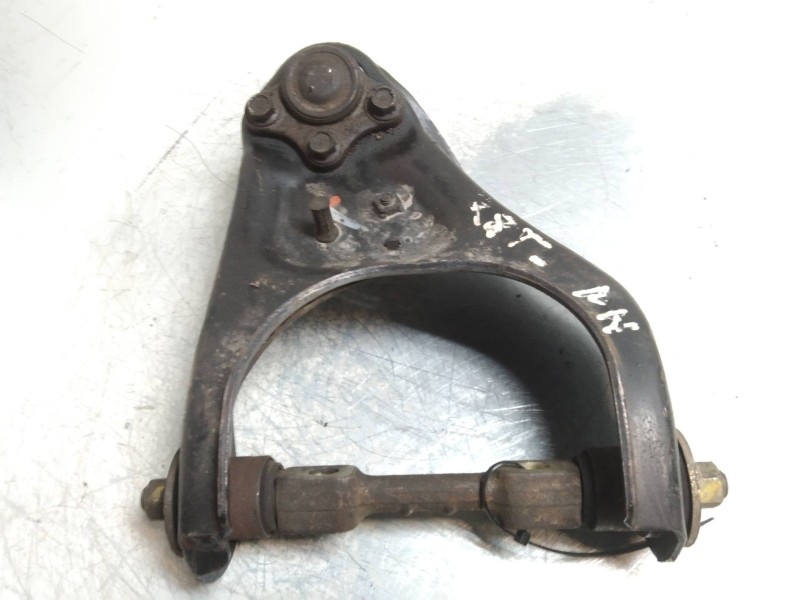 Recambio de brazo suspension superior delantero derecho para opel frontera a 2.8 turbodiesel referencia OEM IAM   