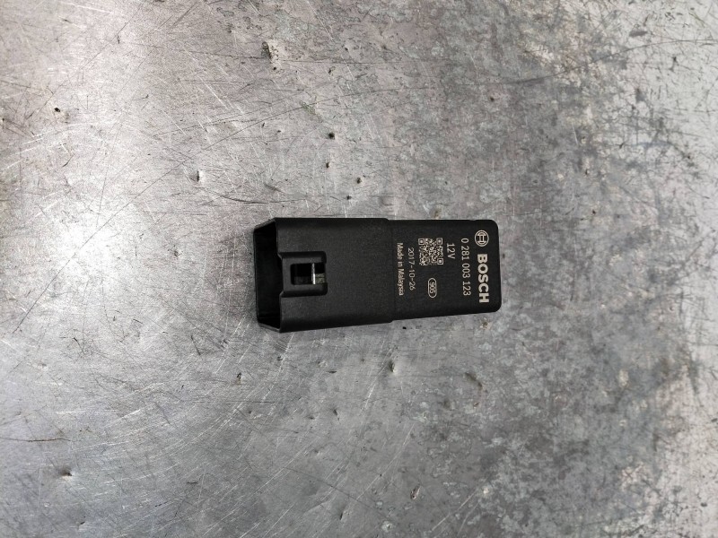 Recambio de caja precalentamiento para jaguar f-pace referencia OEM IAM 0281003123 FX23189E2AC  Recambio de caja precalentamiento para jaguar f-pace referencia OEM IAM 0281003123 FX23189E2AC