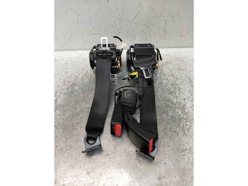 Recambio de juego cinturones trasero para jaguar f-pace referencia OEM IAM   5P Recambio de juego cinturones trasero para jaguar f-pace referencia OEM IAM   5P