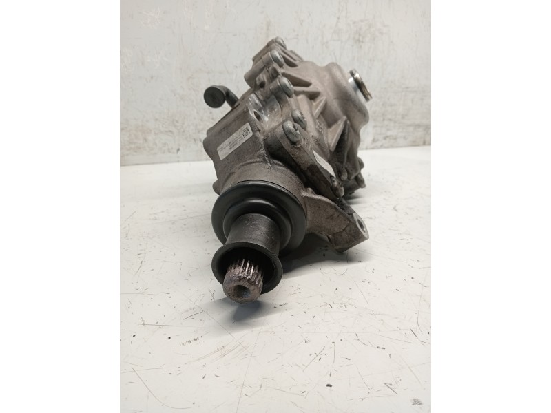 Recambio de diferencial delantero para jaguar f-pace referencia OEM IAM HK833017AD  R = 3.23 Recambio de diferencial delantero para jaguar f-pace referencia OEM IAM HK833017AD  R = 3.23