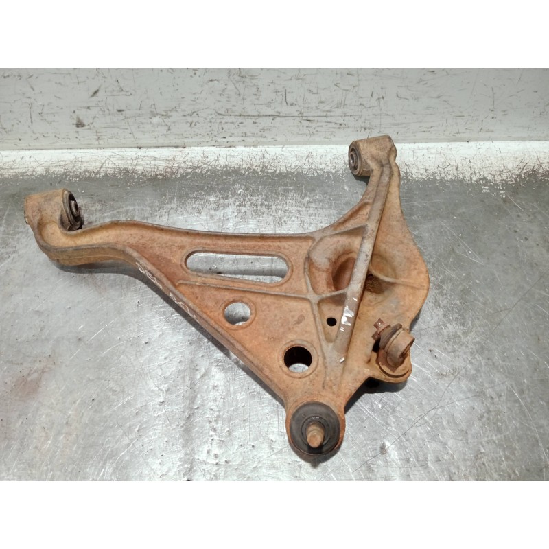 Recambio de brazo suspension inferior delantero derecho para suzuki grand vitara 5 puertas sq (ft) referencia OEM IAM   