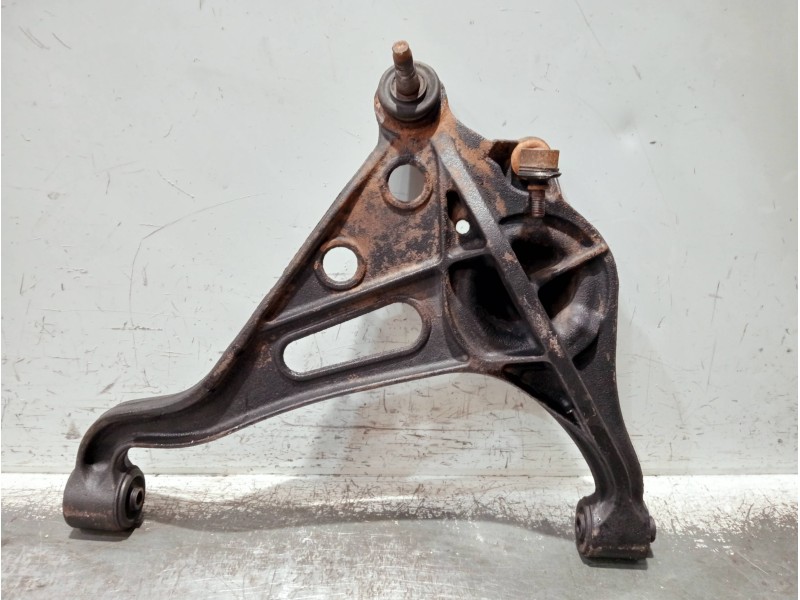 Recambio de brazo suspension inferior delantero izquierdo para suzuki grand vitara 5 puertas sq (ft) referencia OEM IAM   