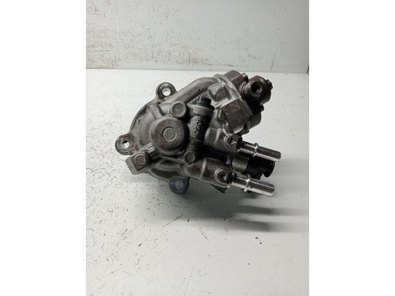 Recambio de bomba inyeccion para jaguar f-pace referencia OEM IAM 0445010772 G4D39B395AB BOSCH Recambio de bomba inyeccion para jaguar f-pace referencia OEM IAM 0445010772 G4D39B395AB BOSCH